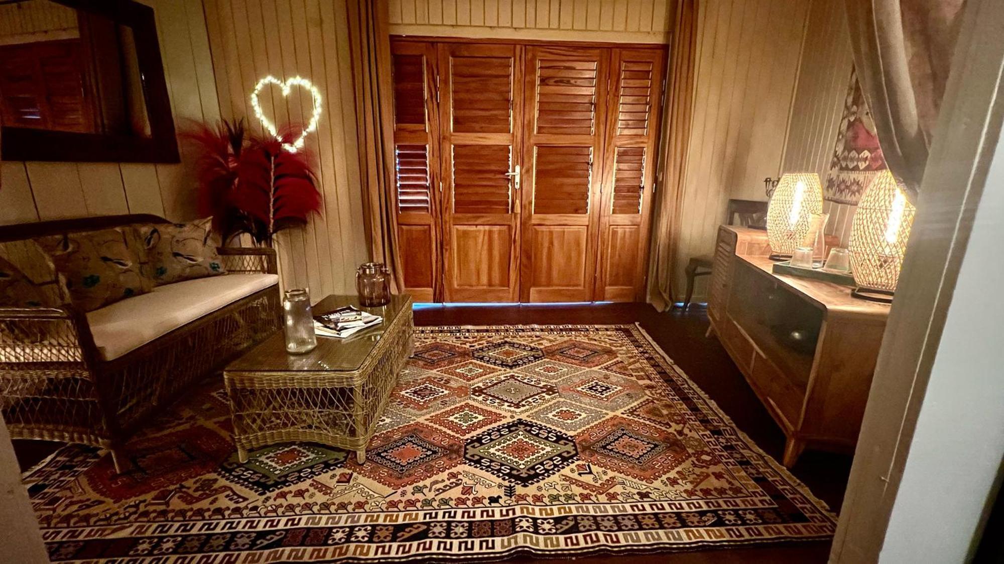Chambre D'Hotes Le Sucrier Goyave Стая снимка