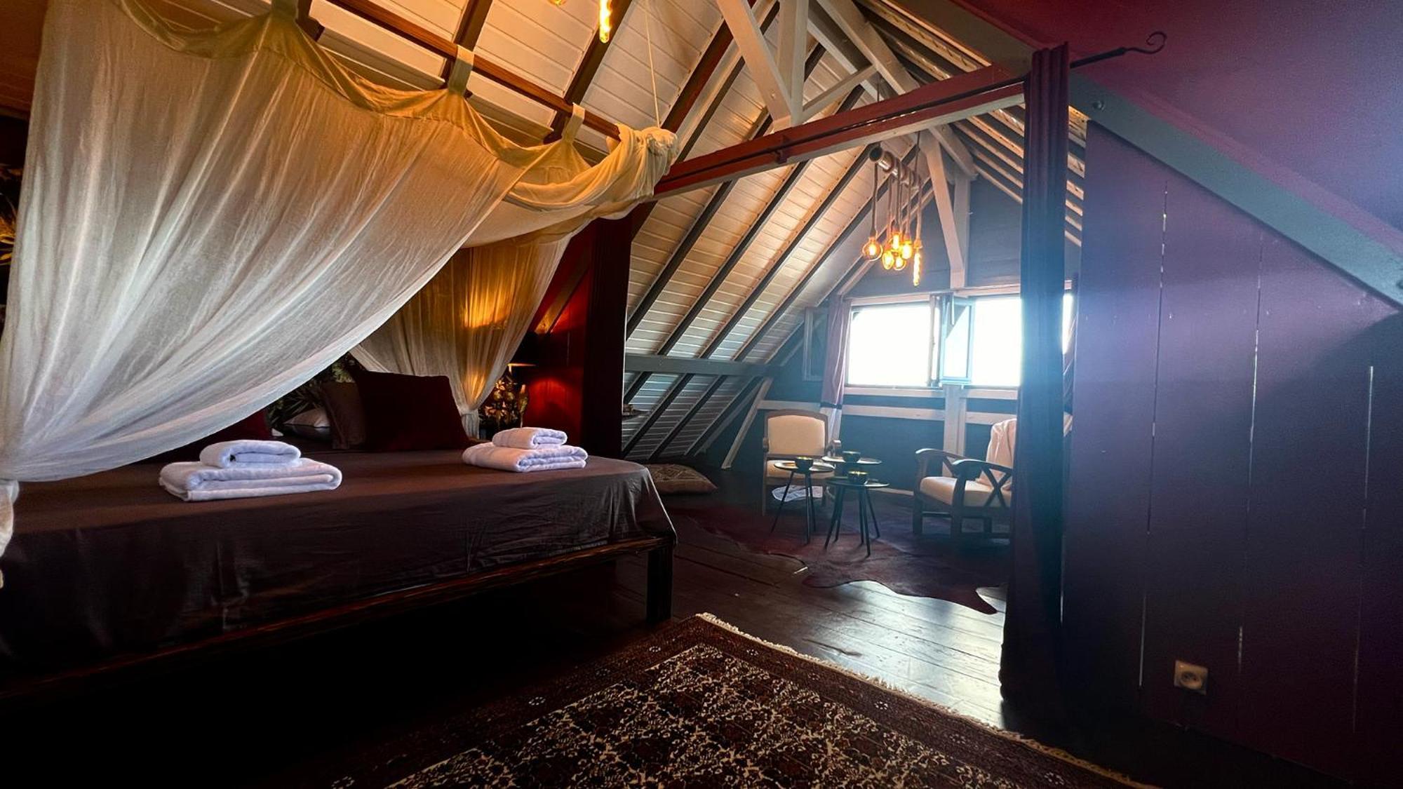 Chambre D'Hotes Le Sucrier Goyave Стая снимка