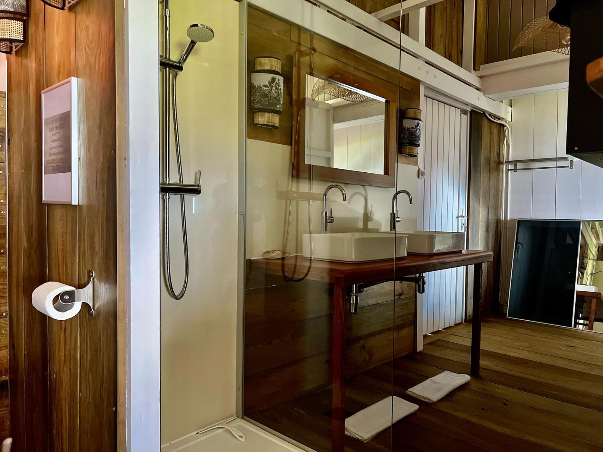 Chambre D'Hotes Le Sucrier Goyave Стая снимка